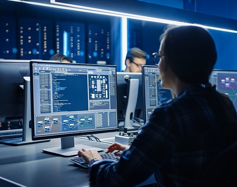 SOC Cyber security officer female